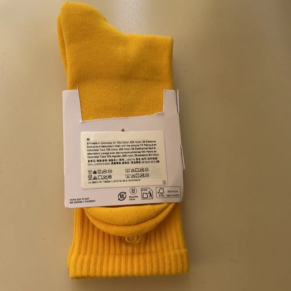 lululemon Daily Essential Crew Socks